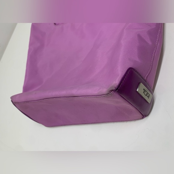Tumi Magenta Lavender Durable Ballistic Nylon Tote Handbag Purse - Picture 4 of 15